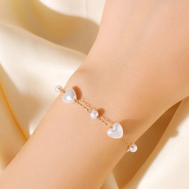 Bratara aurie, din otel inoxidabil, suflata cu aur 18k, cu perle in forma de inima, Elma C3