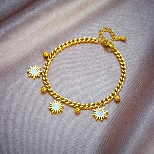 Bratara aurie, din otel inoxidabil, suflata cu aur 18k, cu piese in forma de soare, Erica C3 - Pursehuit.ro