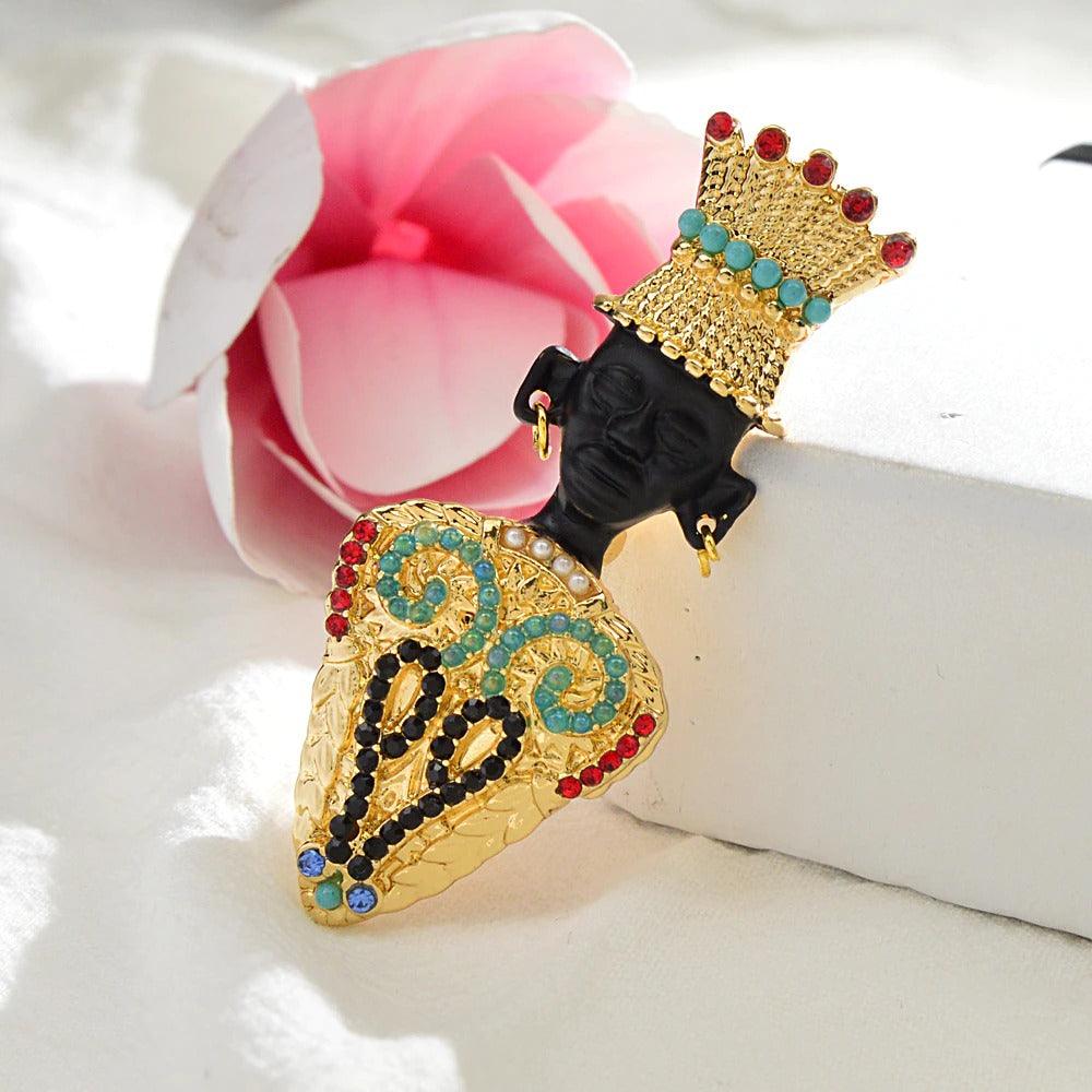 Brosa aurie, forma de barbat african, cu pietre si perle, Martina C1 - Pursehuit.ro