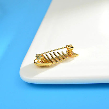 Brosa aurie, forma de peste, cu pietre din zirconiu, Marine C2 - Pursehuit.ro