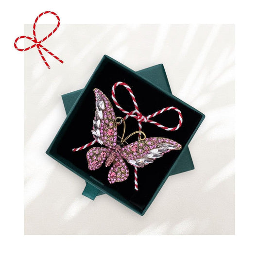 Brosa aurie, forma de fluture cu pietre roz, cu snur de martisor si cutiuta cadou, Aliza - Pursehuit.ro