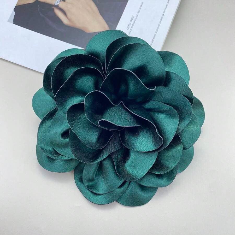 Brosa tip floare supradimensionata, verde inchis, Malaki C22 - Pursehuit.ro