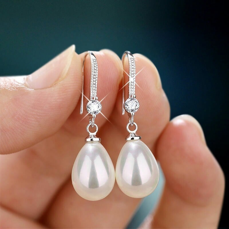 Cercei argintii, cu perle si pietre din zirconiu, Karolina C8