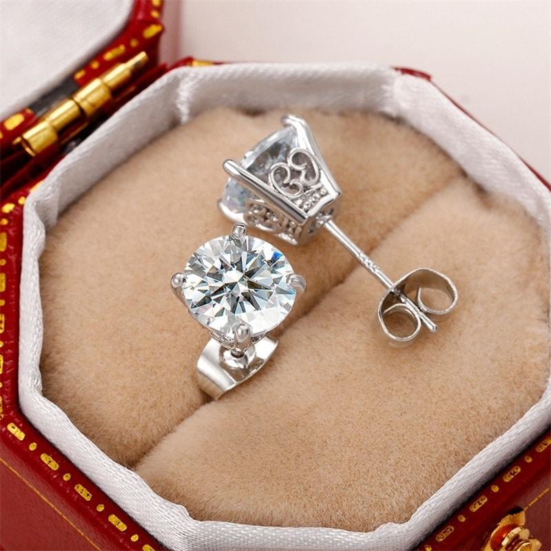 Cercei argintii, cu pietre din zirconiu, Crista C16 - Pursehuit.ro