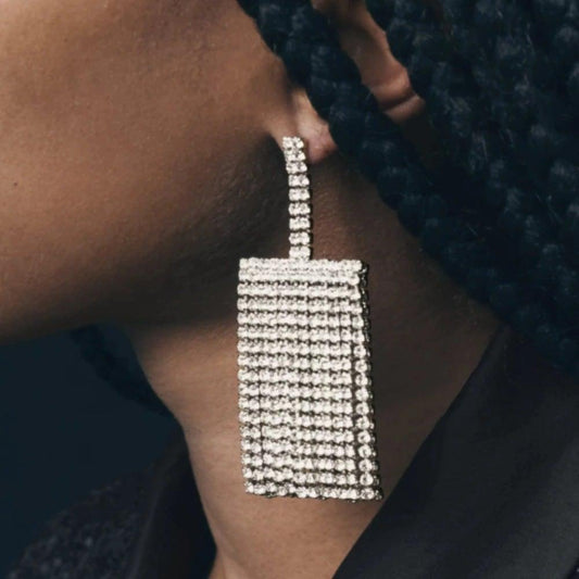 Cercei argintii, lungi, dreptunghiulari, cu pietre, Ezra C10 - Pursehuit.ro