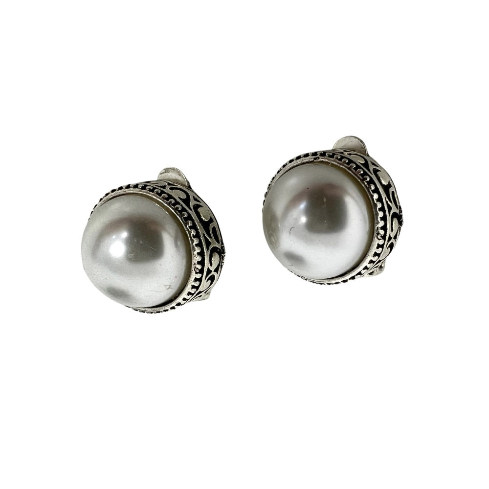 Cercei argintii, rotunzi, cu clips si perla, Regitza C14