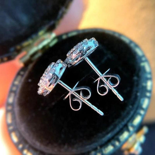 Cercei argintii, rotunzi, cu pietre din zirconiu, Irena C7 - Pursehuit.ro