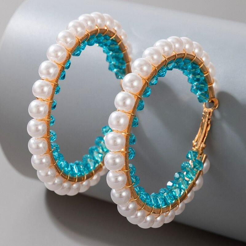Cercei aurii, rotunzi, cu perle si cristale verzi, Mandie C12