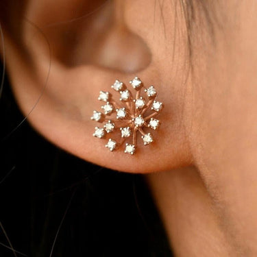 Cercei rose gold, forma de floare, cu pietre din zirconiu, Kalma C8 - Pursehuit.ro