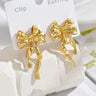 Cercei aurii, cu clips, forma de fundite, Lorenza C3 - Pursehuit.ro