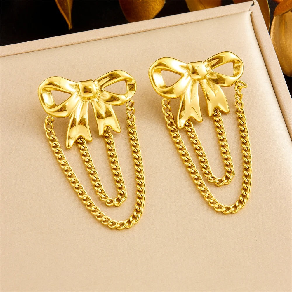 Cercei aurii, din otel inoxidabil, forma de fundite, cu lanturi, suflati cu aur 18k, Devan C5