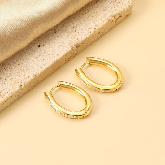 Cercei aurii, din otel inoxidabil, suflati cu aur 18k, forma ovala, cu pietre din zirconiu, Klarice C2