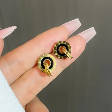 Cercei aurii, din otel inoxidabil, suflati cu aur 18k, rotunzi, cu cifre romane, Noelia C4