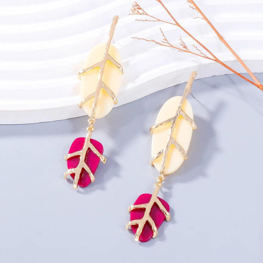 Cercei aurii, forma de frunza, cu pietre, Mylius C4 - Pursehuit.ro