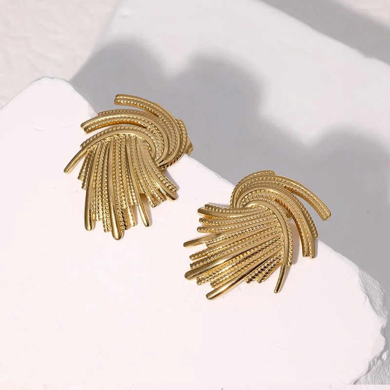 Cercei aurii, impletiti, din otel inoxidabil, suflati cu aur 18k, Sesilia C4