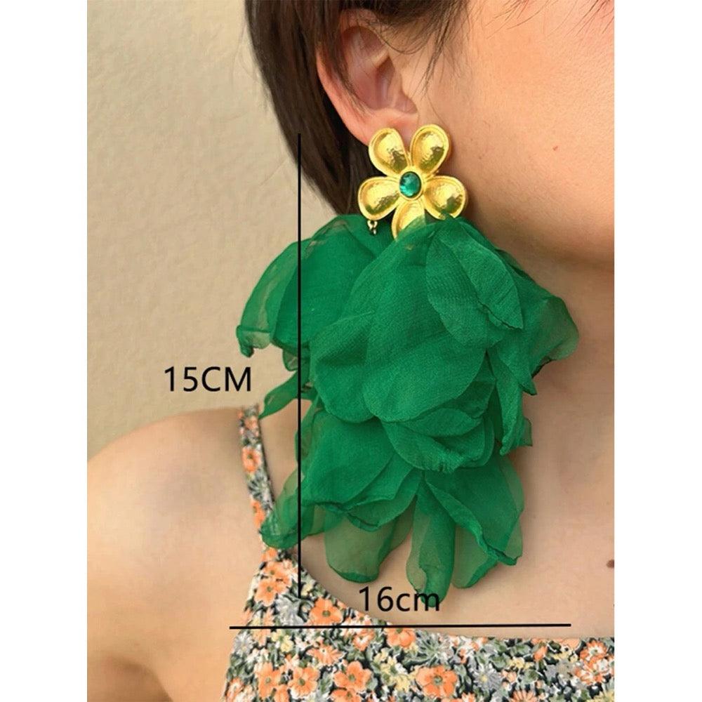Cercei verzi, cu flori aurii si petale supradimensionate, Berno C16 - Pursehuit.ro