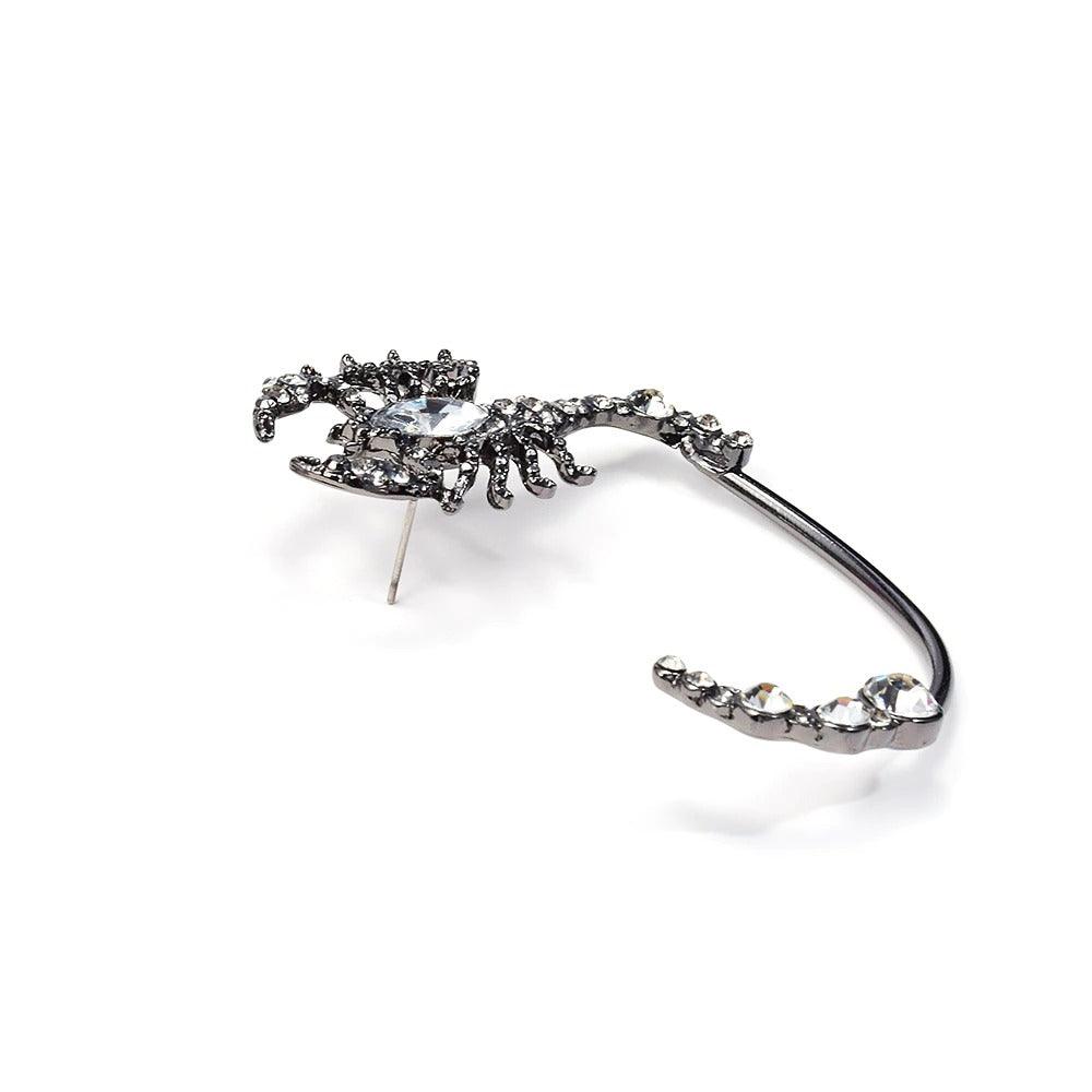 Cercel ear cuff, argintiu, forma de scorpion, cu pietre, Paick C2 - Pursehuit.ro