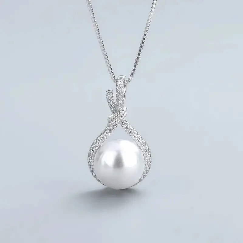 Colier argintiu, cu pietre din zirconiu si perla, Ravi C27