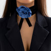 Colier choker, negru, cu floare albastra, Hank C2