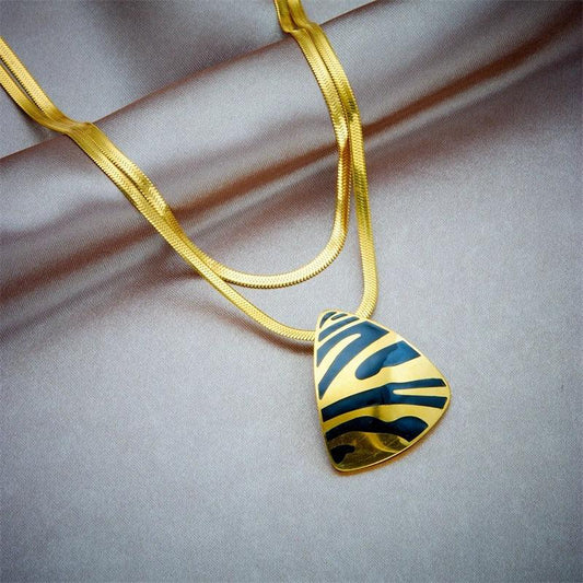 Colier auriu, din otel inoxidabil, cu pandantiv si animal print, suflat cu aur 18k, Thialvi C2 - Pursehuit.ro