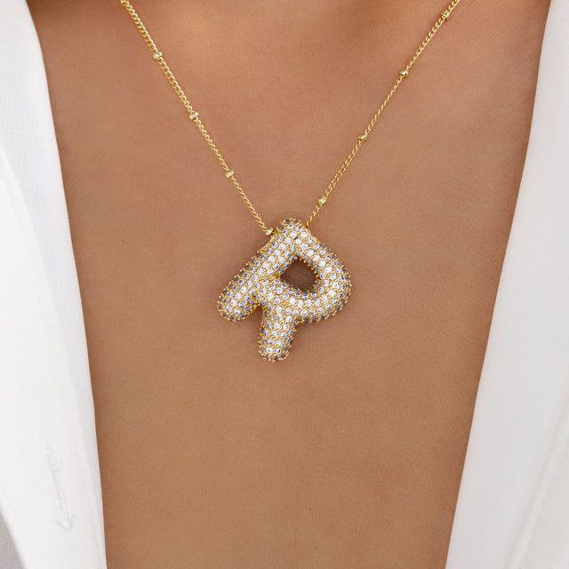 Colier auriu, din otel inoxidabil, cu pietre din zirconiu, suflat cu aur 18k, cu initiala, C7