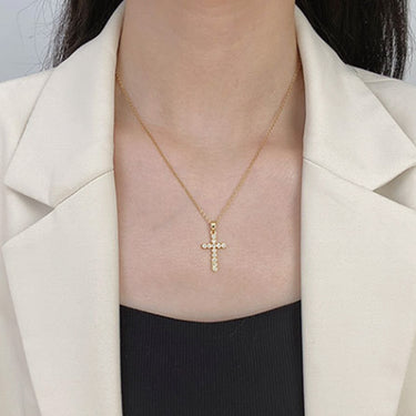 Colier auriu, din otel inoxidabil, suflat cu aur 18k, cu cruciulita si pietre din zirconiu, Ineke C4