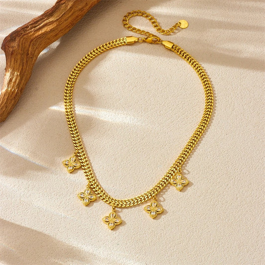 Colier auriu, din otel inoxidabil, suflat cu aur 18k, cu floricele si pietre, Risa C5