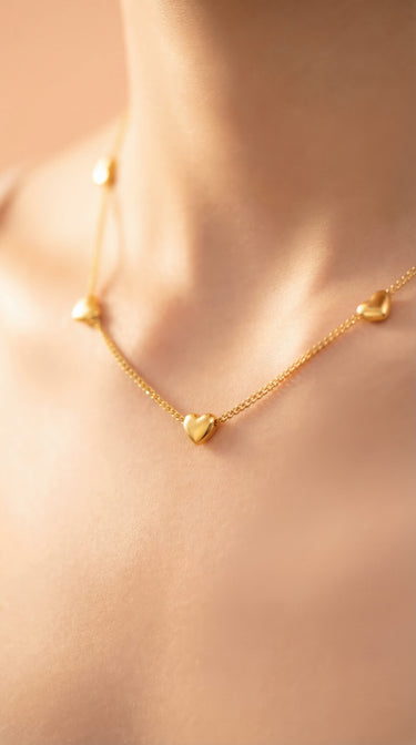 Colier auriu, din otel inoxidabil, suflat cu aur 18k, cu mini inimioare, Kalinka C1