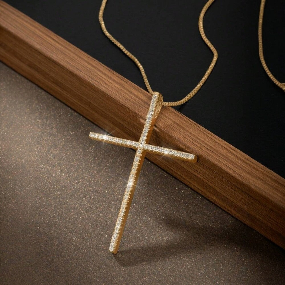 Colier auriu, din otel inoxidabil, suflat cu aur 18k, cu pandantiv cruce si pietre din zirconiu, Dario C7