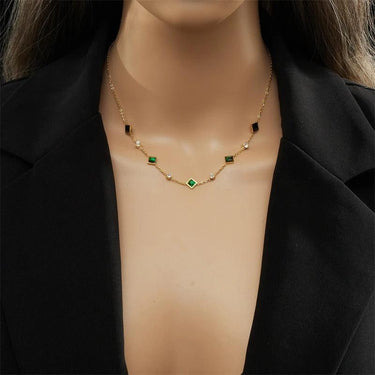Colier auriu, din otel inoxidabil, suflat cu aur 18k, cu pietre verzi, din zirconiu, Eda C1 - Pursehuit.ro