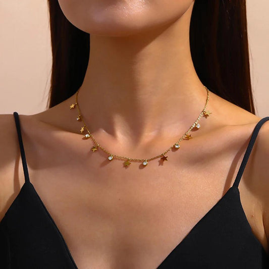 Colier auriu, din otel inoxidabil, suflat cu aur 18k, cu stelute si pietre din zirconiu, Edia C1 - Pursehuit.ro