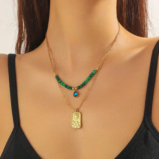 Colier auriu, din otel inoxidabil, suflat cu aur 18k, in 2 straturi, cu margelute verzi, Eleanora C2 - Pursehuit.ro