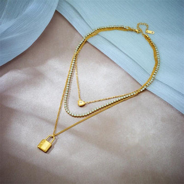 Colier auriu, din otel inoxidabil, suflat cu aur 18k, tennis, in 3 straturi, cu pietre si lacat, Dyveke C1 - Pursehuit.ro