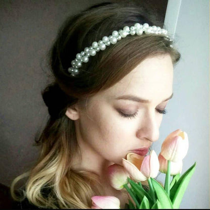 Coronita modelatoare, argintie, cu perle, Nicolaia C12 - Pursehuit.ro