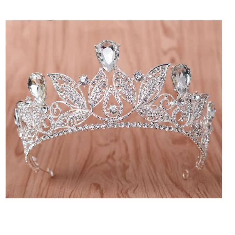 Coronita argintie, cu pietre, Nomi C6 - Pursehuit.ro