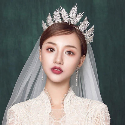 Coronita argintie, cu frunze si pietre, Magret C2 - Pursehuit.ro