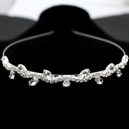 Diadema argintie, cu pietre, April C9 - Pursehuit.ro