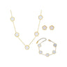 Set colier, bratara si cercei, auriu, din otel inoxidabil, cu floricele albe, Aarni C16 - Pursehuit.ro