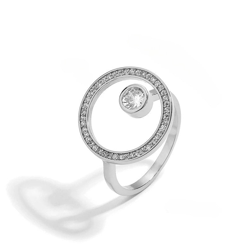 Inel argintiu, reglabil, forma de cerc, cu pietre din zirconiu, Mae C6