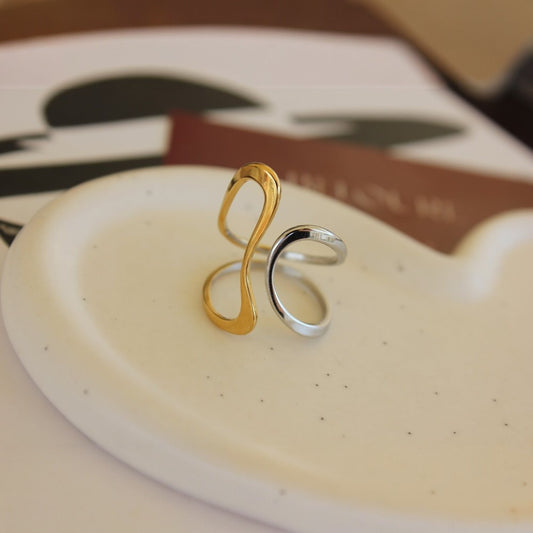 Inel auriu si argintiu, reglabil, din otel inoxidabil, suflat cu aur 18k, forma minimalista, Olivera C8