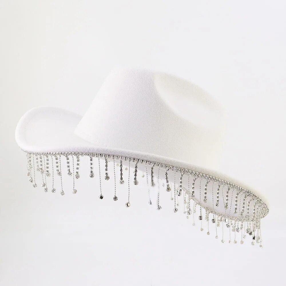 Palarie dama, alba, cu franjuri si cristale, stil cowboy, Malcolm - Pursehuit.ro
