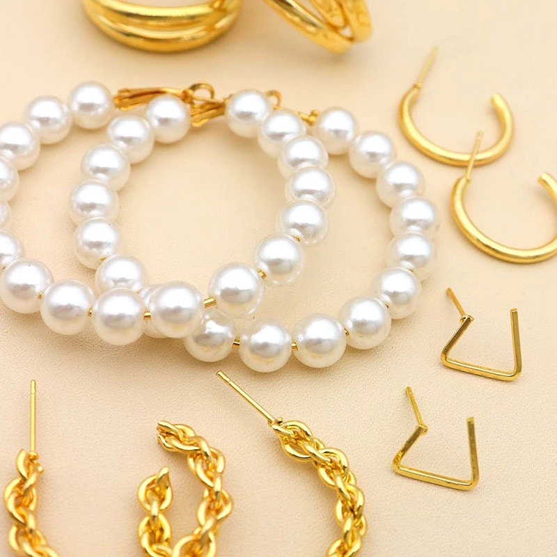Set cercei, aurii, forme diverse, cu perle, Sanja C27