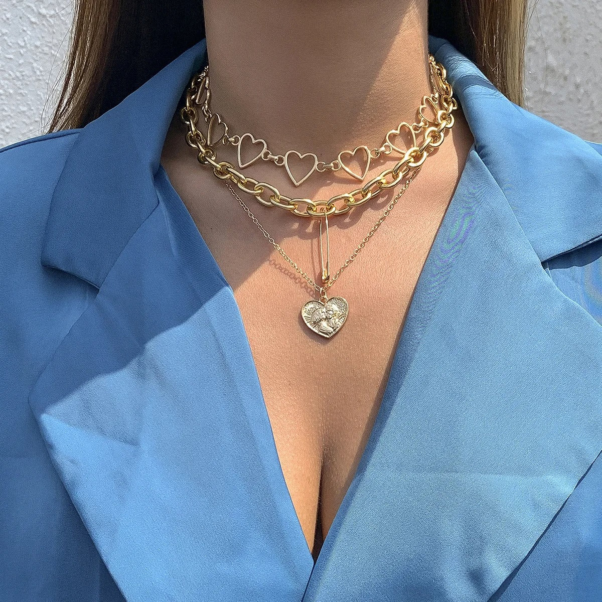 Set 3 coliere argintii, cu inimioare, Delia C3