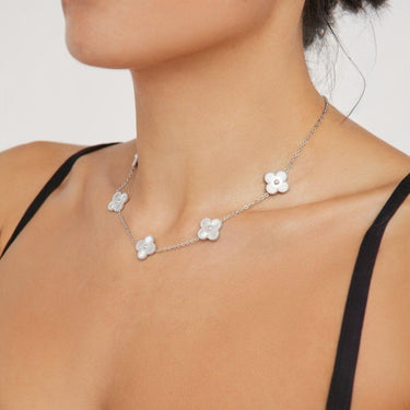 Set colier, cercei si bratara argintiu, din otel inoxidabil, suflat cu aur 18k, cu trifoi, Elyssa C5
